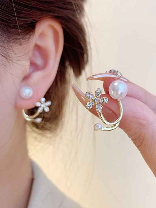 Elegant Pearl & Crystal Flower Drop Earrings