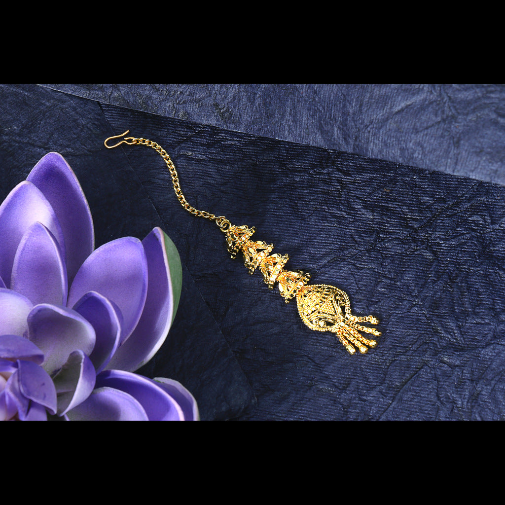 Yellow Gold Floral Mang Tikka